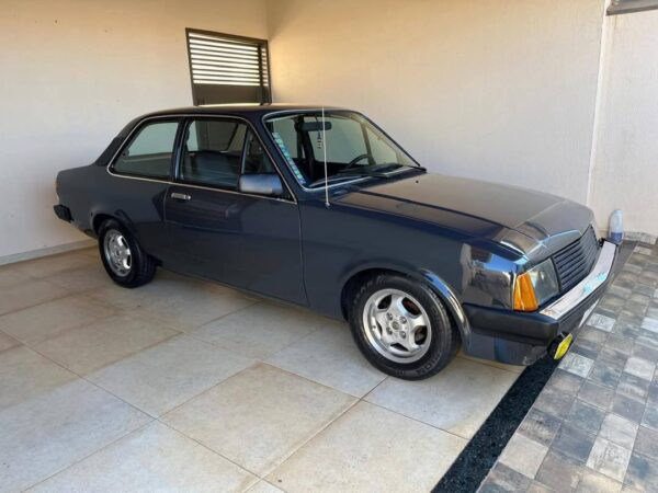 CHEVETE SL 1.6 1983 - Image 2